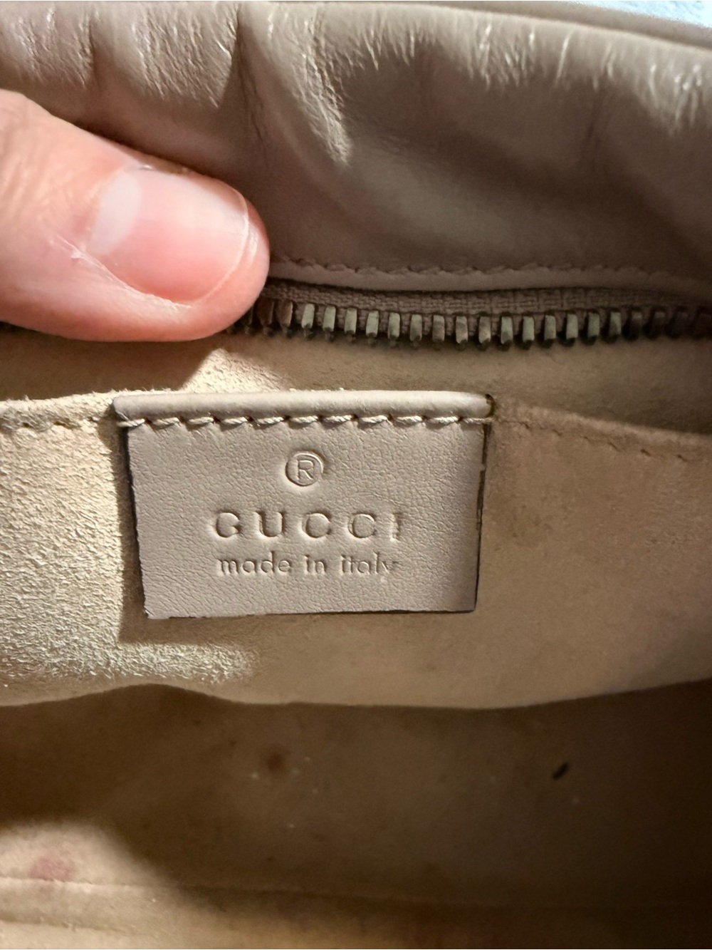 Gucci GG Marmont Matalesse Small crossbody purse - Picture 4 of 6